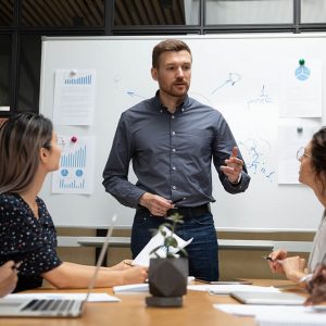 Diploma in Leadership and Management at QLS Level 3